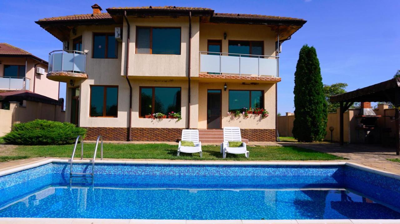 Вила Ваня - Villa Vania Bŭlgarevo Eksteriør billede