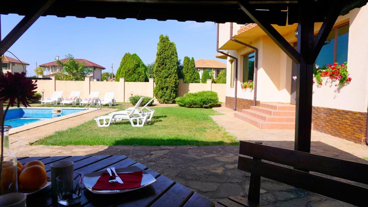Вила Ваня - Villa Vania Bŭlgarevo Eksteriør billede